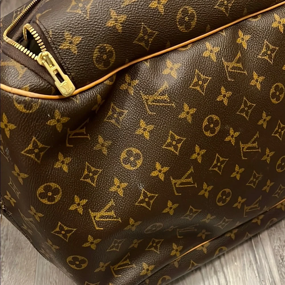 Louis Vuitton Brown Monogram travel Bag - Picture 15 of 15